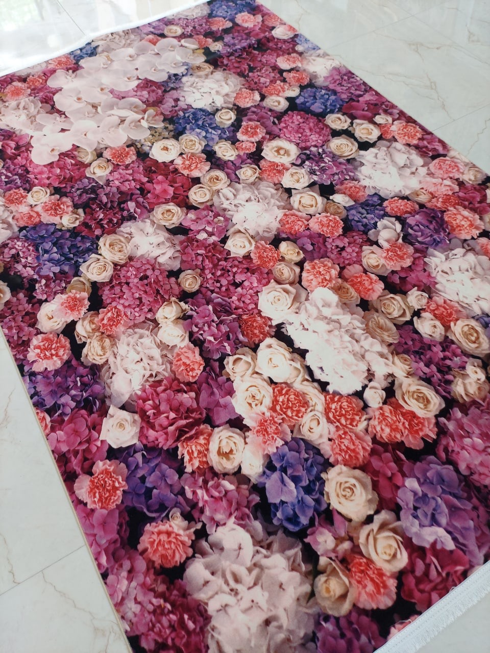 فرش طرح گل