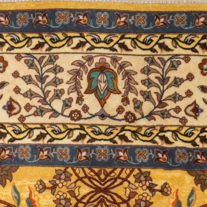 فرش سنتی کد 100352 طلایی 1000 شانه