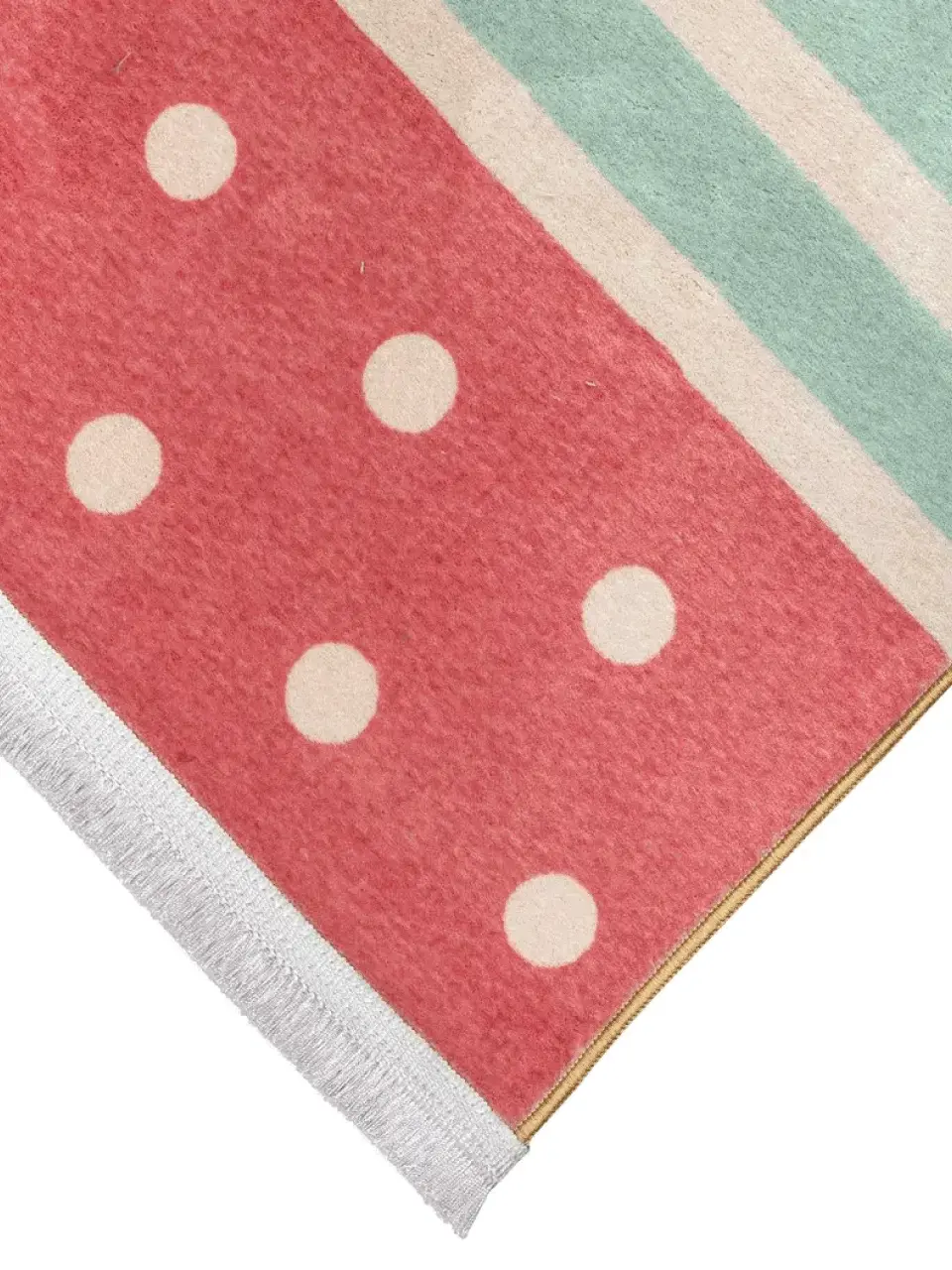 فرش کودک طرح دختر توت فرنگی کد 25KD0050