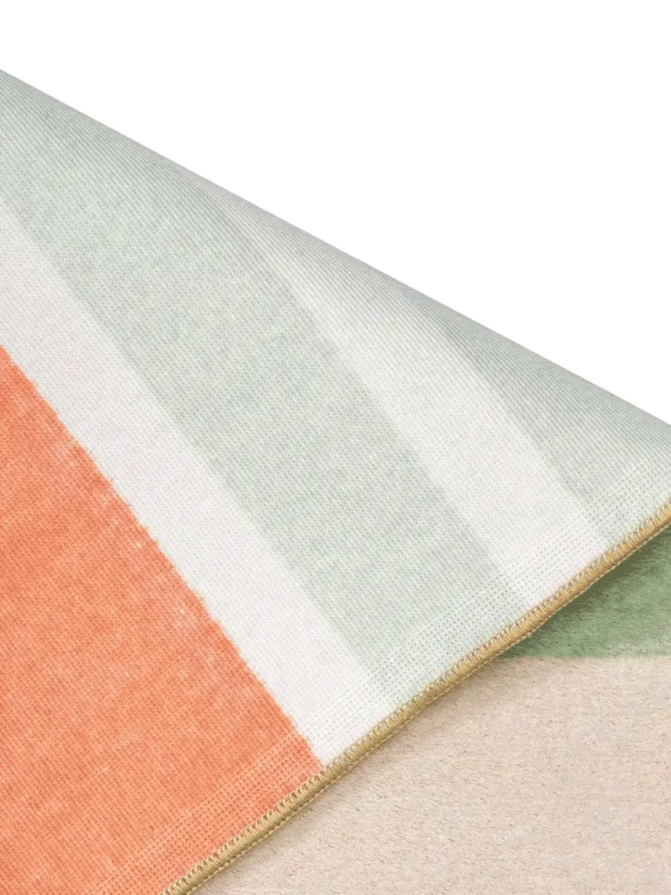 فرش کودک طرح دختر توت فرنگی کد 25KD0050