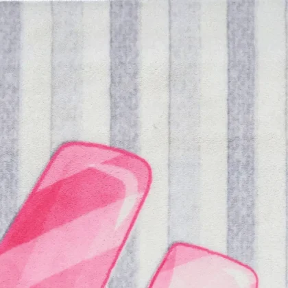 فرش کودک طرح پنگوئن های عاشق کد 25KM0140