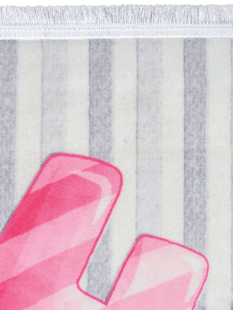 فرش کودک طرح پنگوئن های عاشق کد 25KM0140