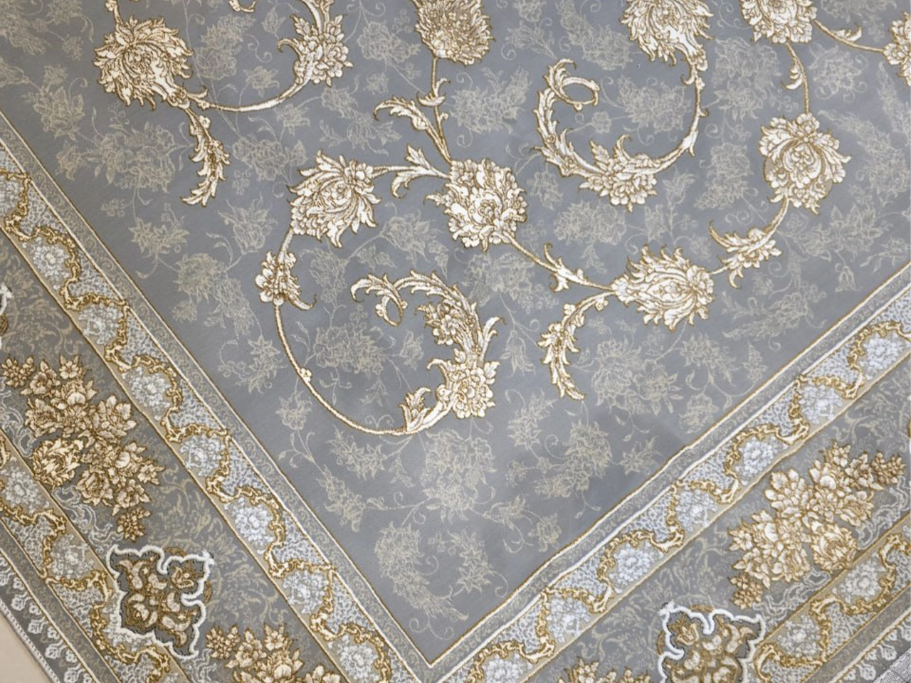 فرش 1240 شانه طرح دستباف مروارید طوسی