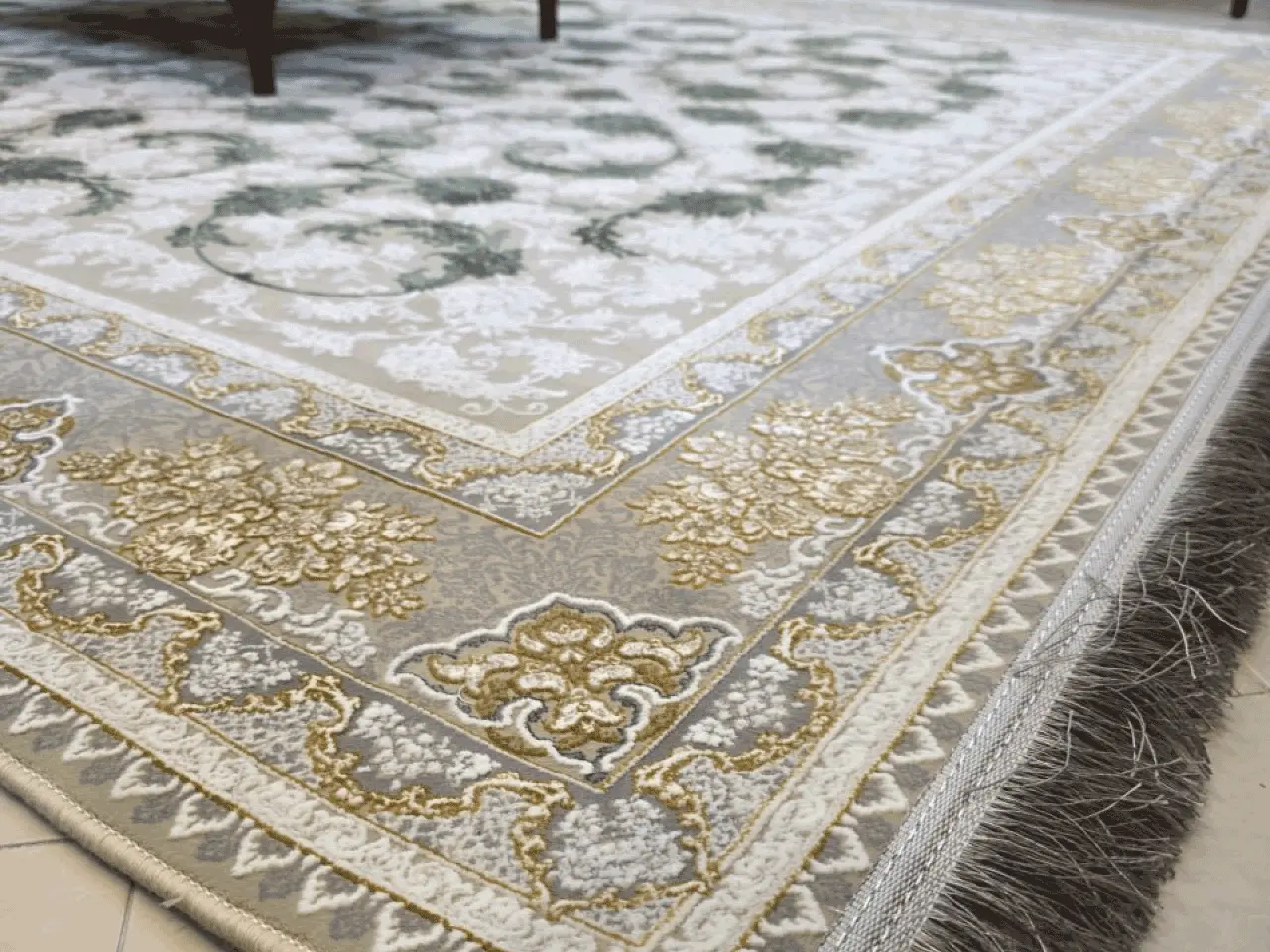 فرش 1240 شانه طرح دستباف کد 2210