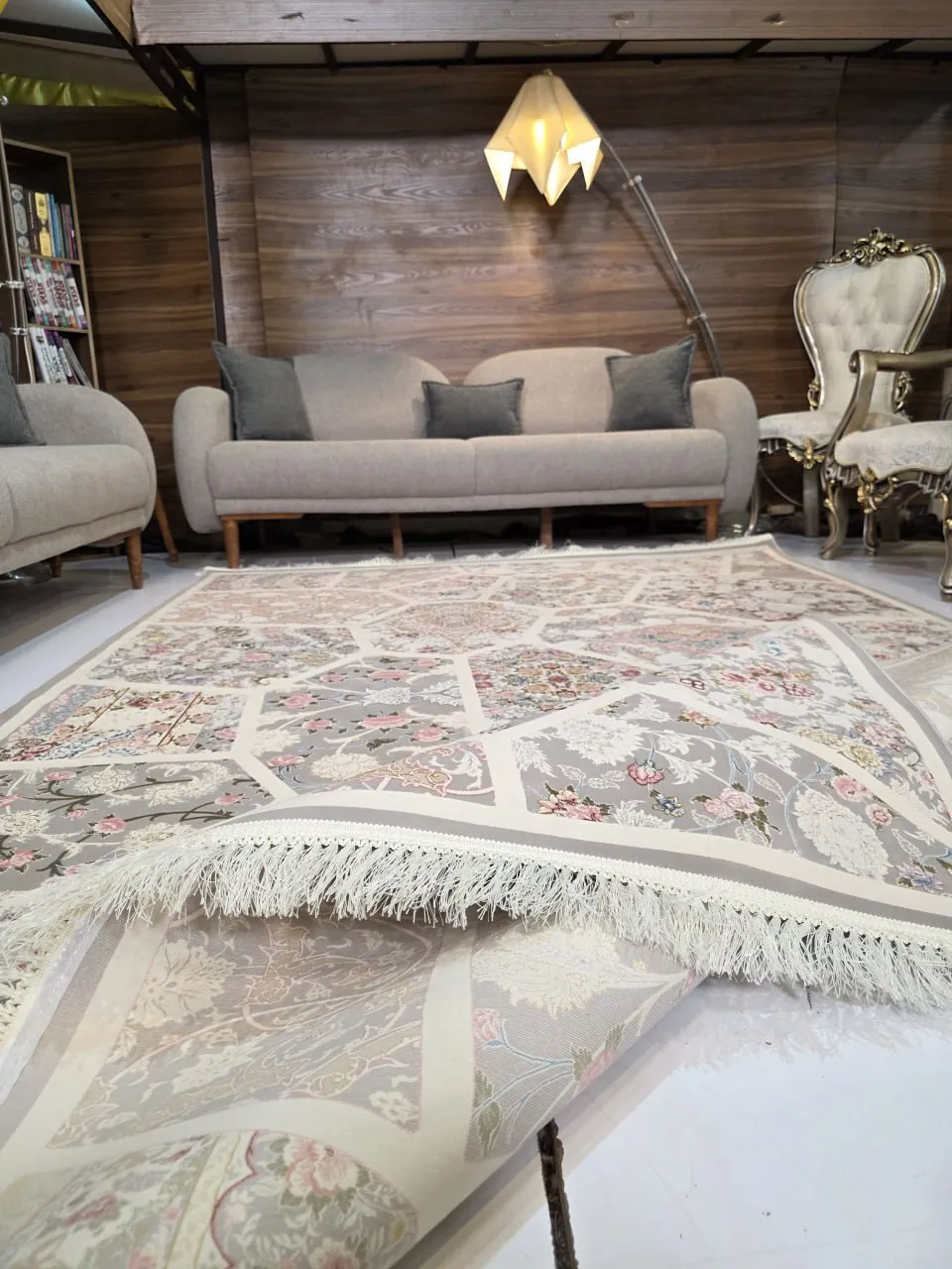 فرش ١٢٠٠ شانه طرح آینه فیلی ایده آل