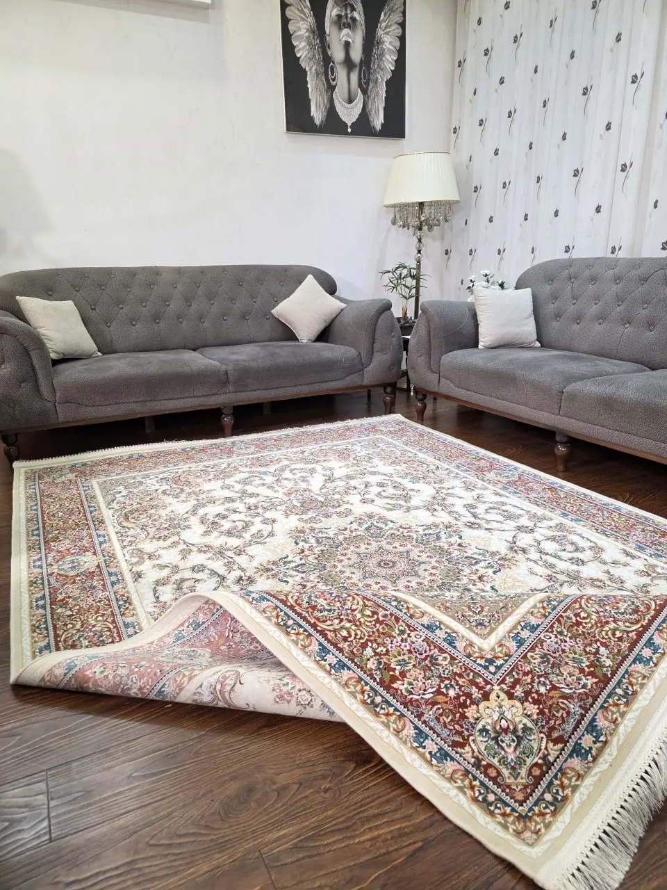 فرش ۱۲۰۰ شانه طرح آیلین کرم حاشیه گلبهی