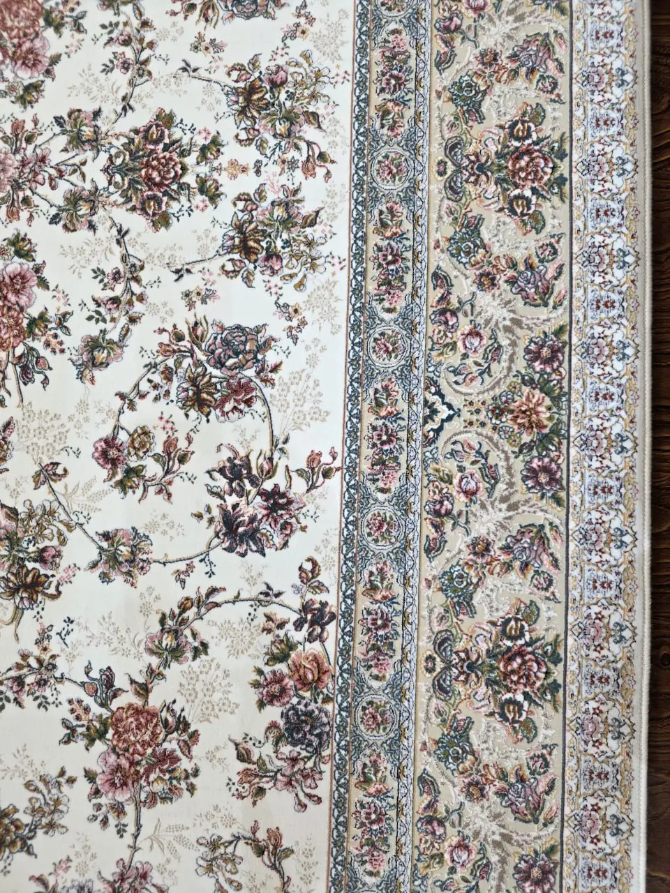 فرش ۱۲۰۰ شانه طرح بهشت صدفی