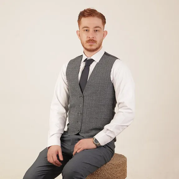 مسئول تولید محتوای سایت